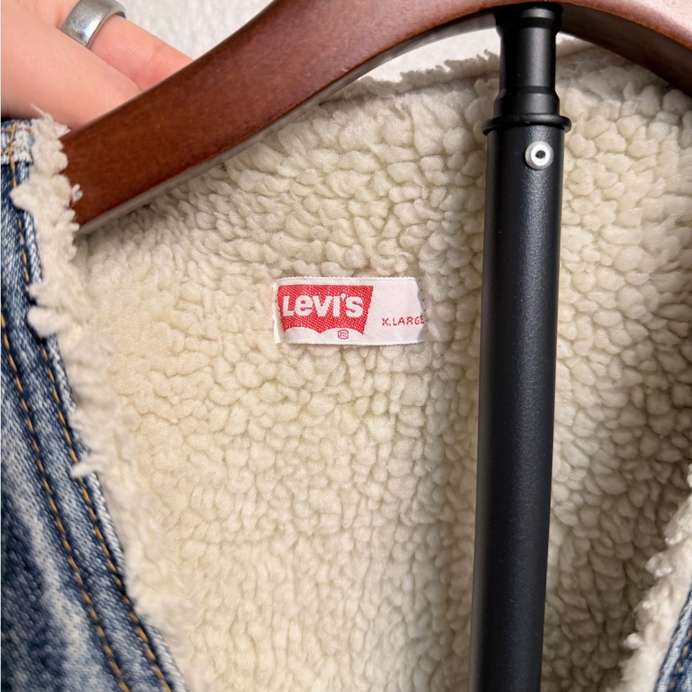 Vintage ‘80s Levi’s 60605 Made in USA Western Sherpa-Lined Denim Vest - Men’s XL - Picture 3 of 7